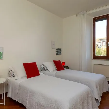 Lecasedimilano Premuda Suites Apartament *