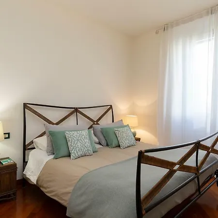 Lecasedimilano Premuda Suites 公寓 米兰