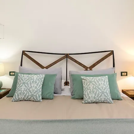 Lecasedimilano Premuda Suites *